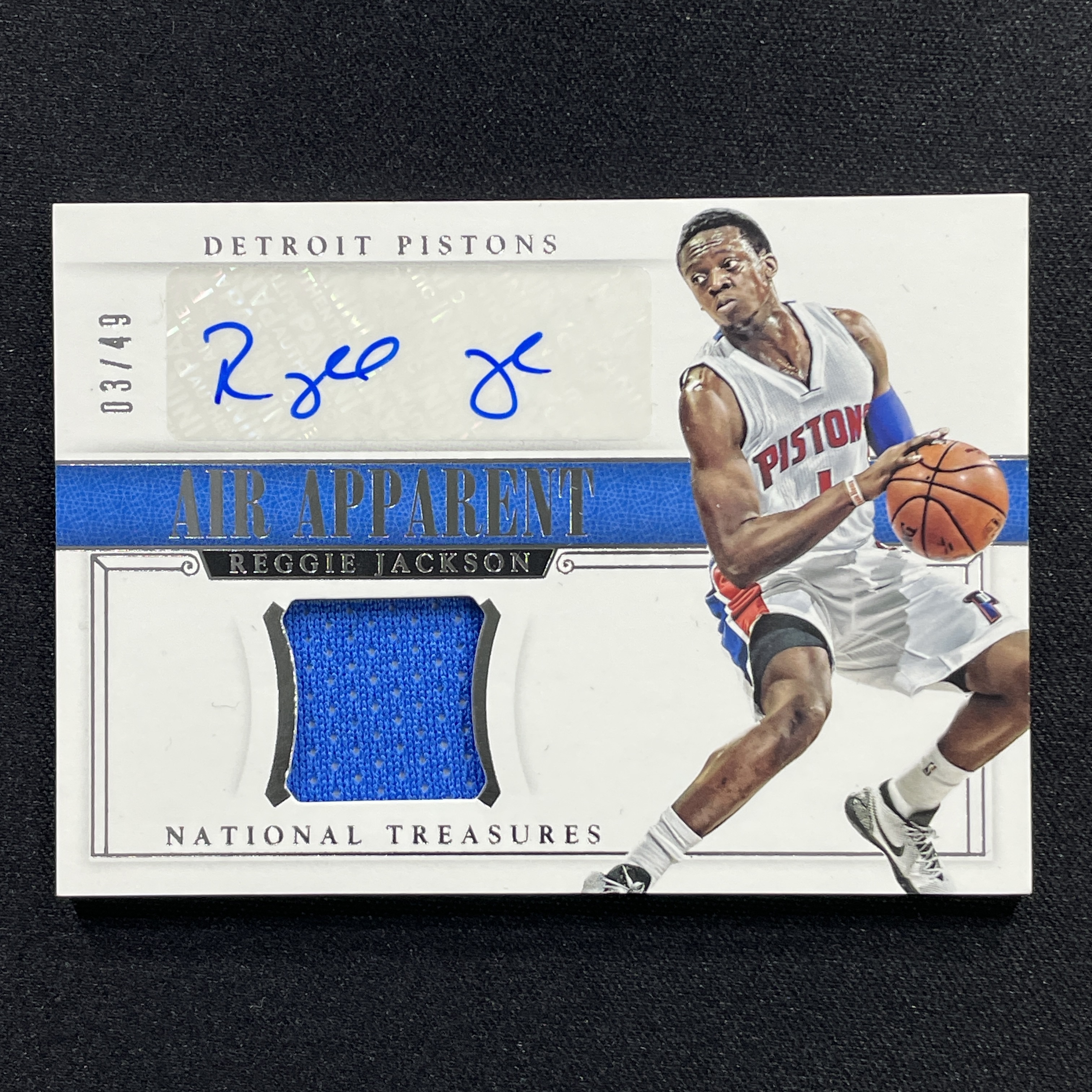 young熊猫 2014-15 Panini National Treasures 国宝 雷吉 杰克逊 Reggie Jackson 底特律活塞 签字 03/49编 GU亲穿球衣物料-纪-18