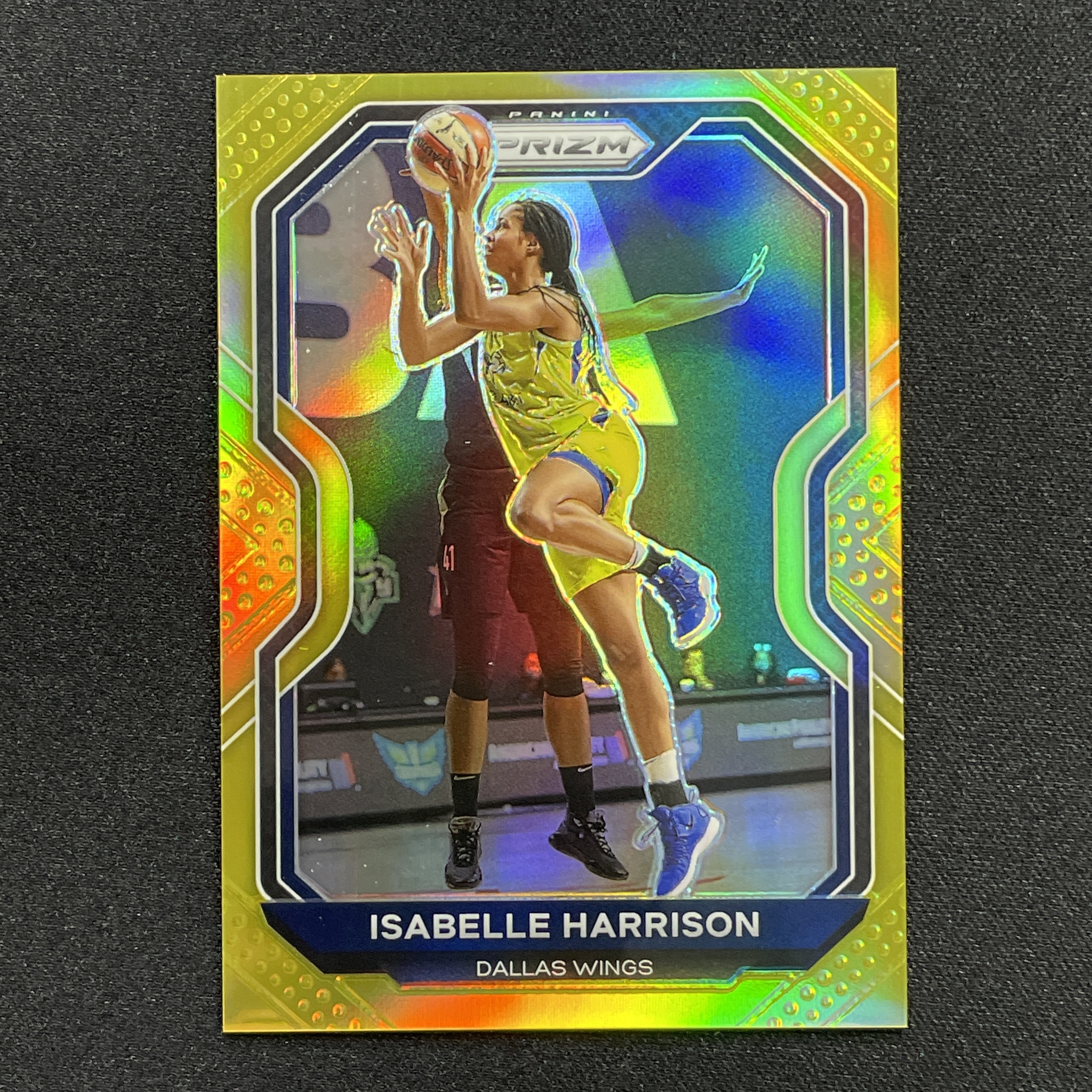 young熊猫 2021 Panini WNBA Prizm Pz Isabelle Harrison 伊莎贝尔 哈里森 达拉斯飞翼 02/10编 正金折 折射 瑕疵如图-纪-20
