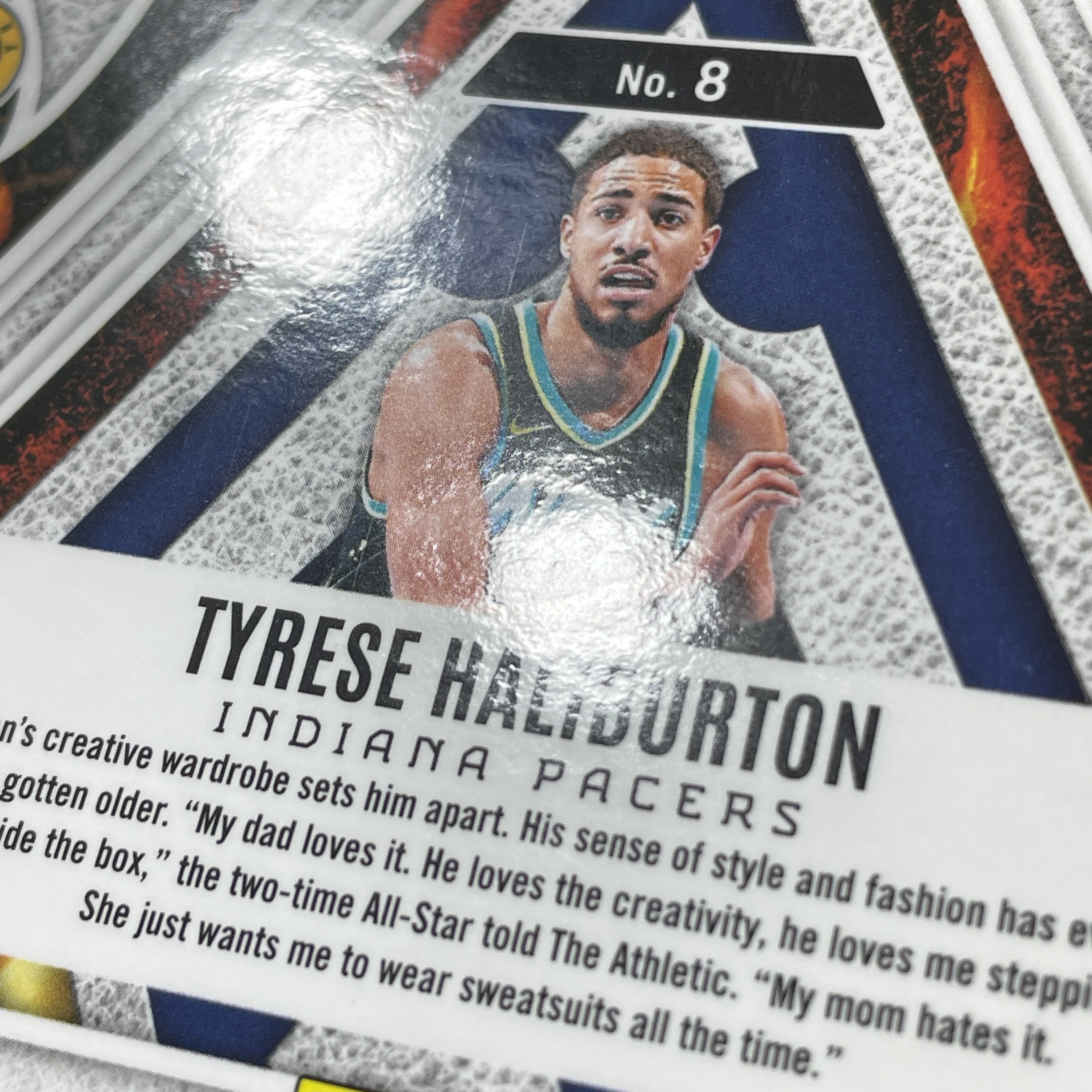 young熊猫 2023-24 Panini Phoenix 凤凰 Tyrese Haliburton 泰瑞斯 哈里伯顿 步行者 098/125编 红折 Fire Forged特卡 折射 瑕疵如图-纪-20