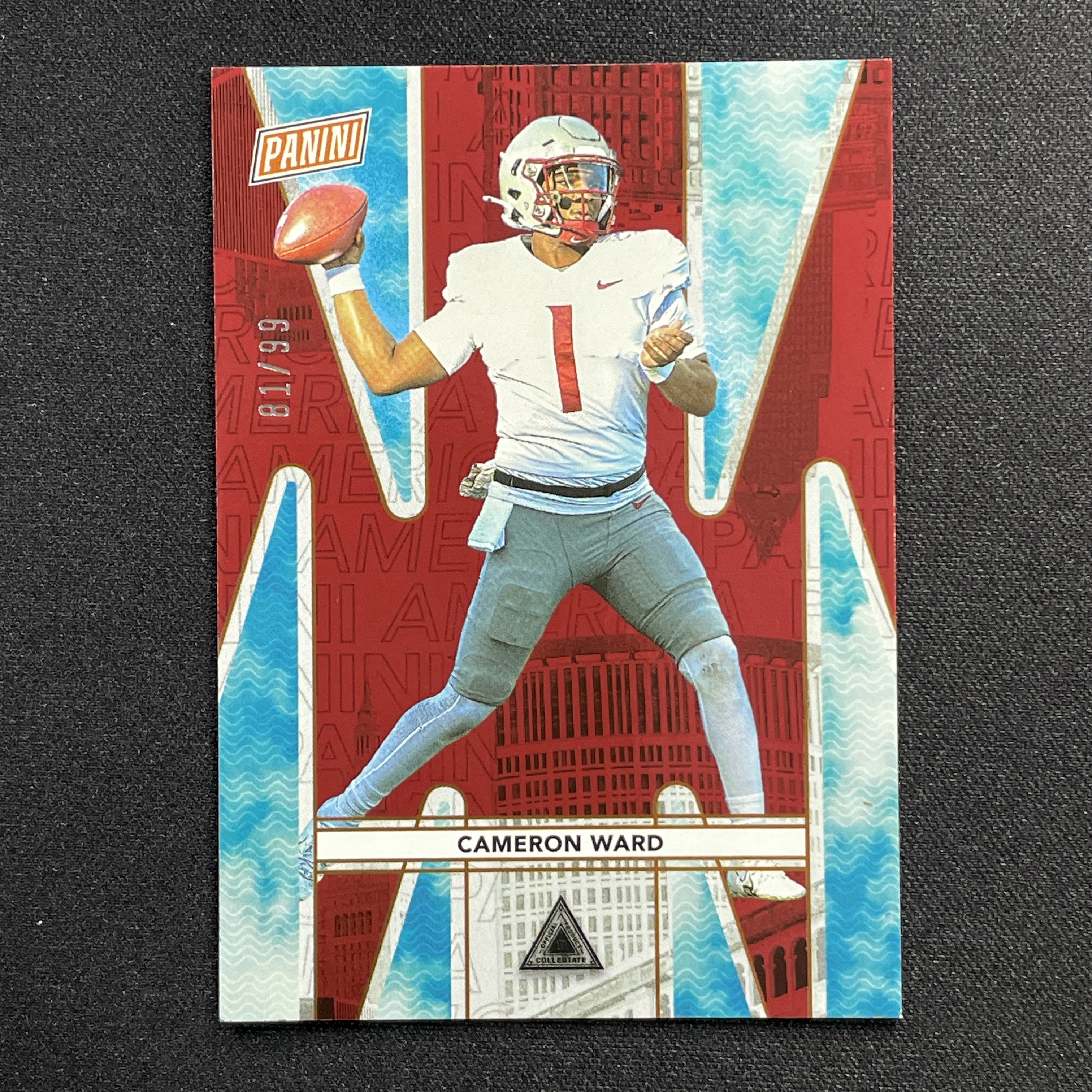 young熊猫 2024 Panini The National 国展包 橄榄球NFL Cameron Ward 卡梅伦 沃德 新秀RC 81/99编 红折 折射-纪-24