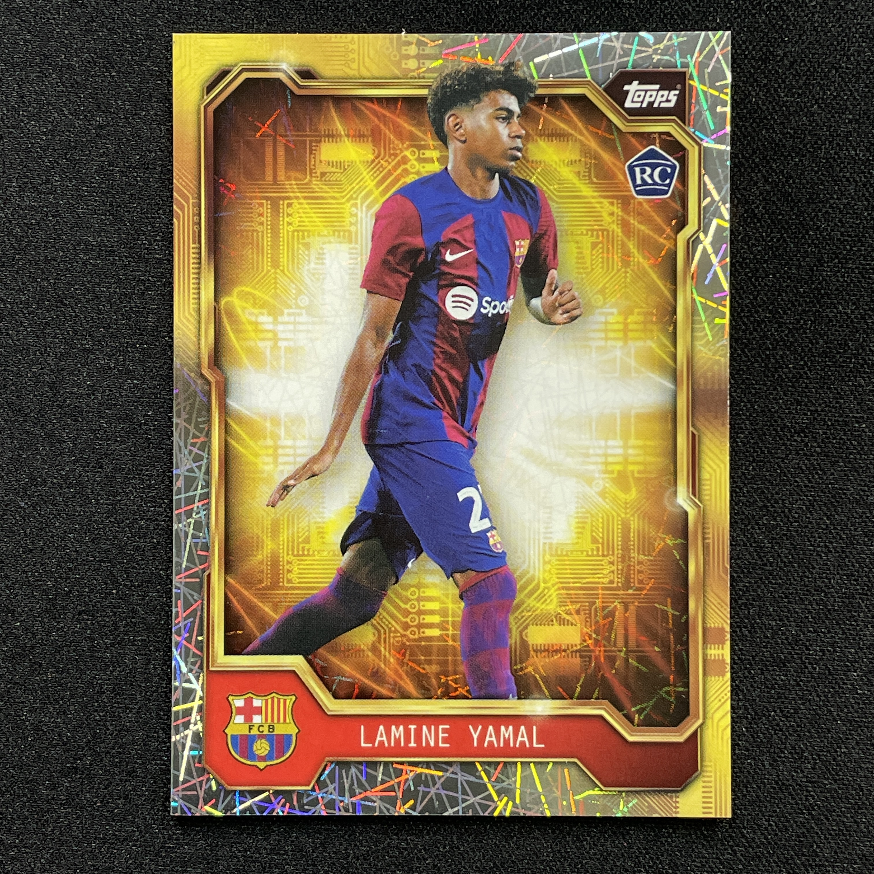 young熊猫 2023 Topps Barcelona Team Set Lamine Yamal 巴萨 拉明 亚马尔 新秀 RC 镭射折 折射 瑕疵如图-阳-25