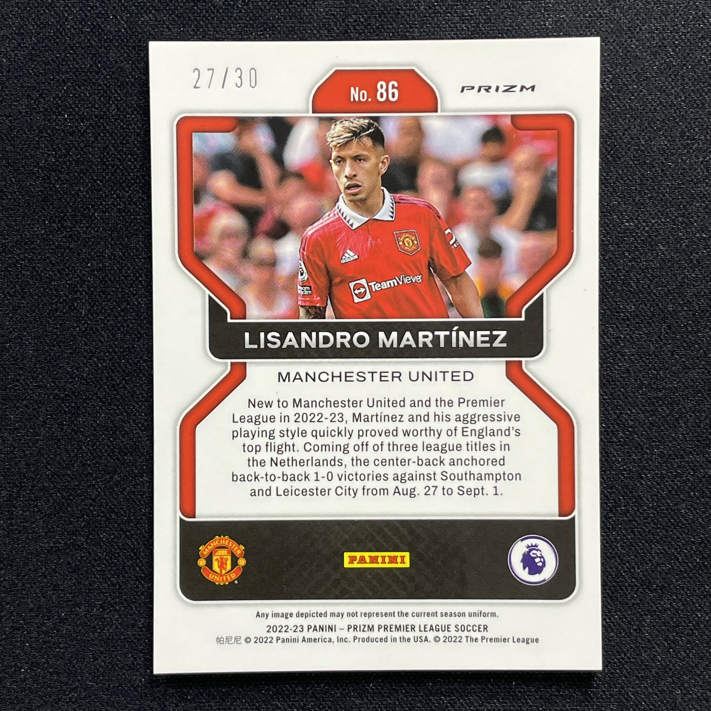 young熊猫 2022-23 Panini Prizm pz Lisandro Martínez 利桑德罗 马丁内斯 曼联 新秀RC 27/30编 红圈圈折 折射 瑕疵如图-阳-25