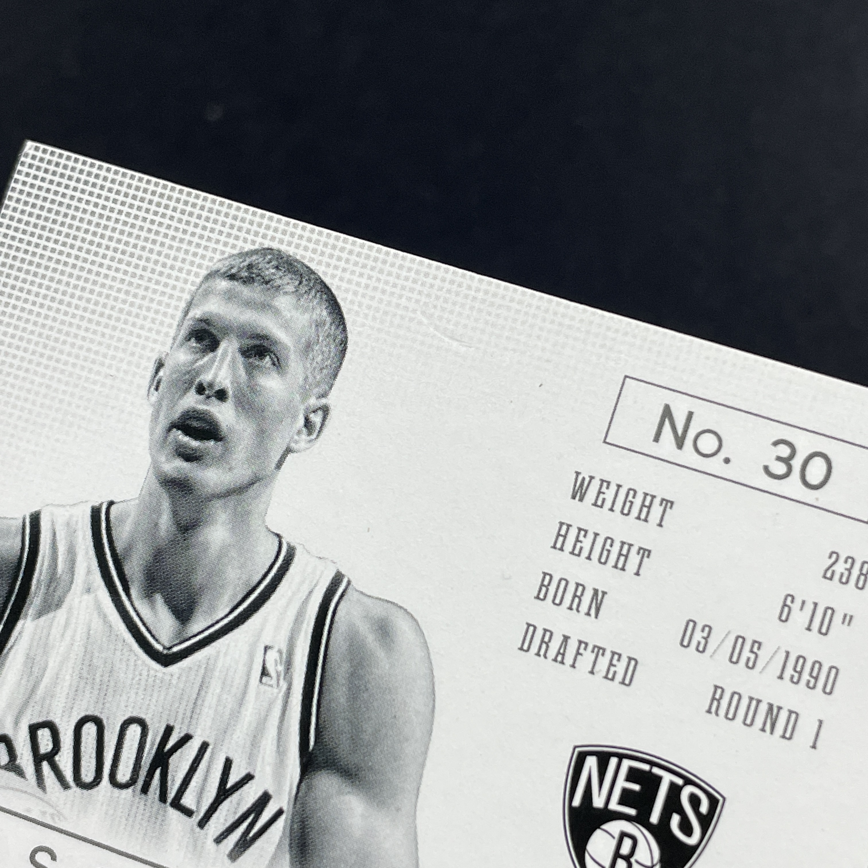 young熊猫 2013-14 Panini Signatures 梅森 普拉姆利 Mason Plumlee 篮网 新秀 RC 1/1编 one of one  签字 瑕疵如图-阳-25